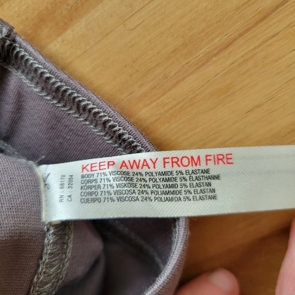 Daily Practice by Anthropologie Rubin Seamed Flare Leggings - Picture 8 of 9